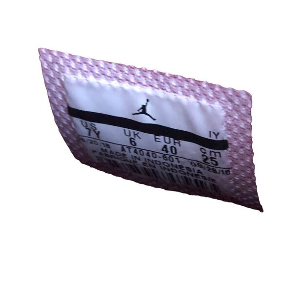 RARE 2018 Nike Air Jordan Legacy 312 Toro Size 7 Red - Picture 6 of 14